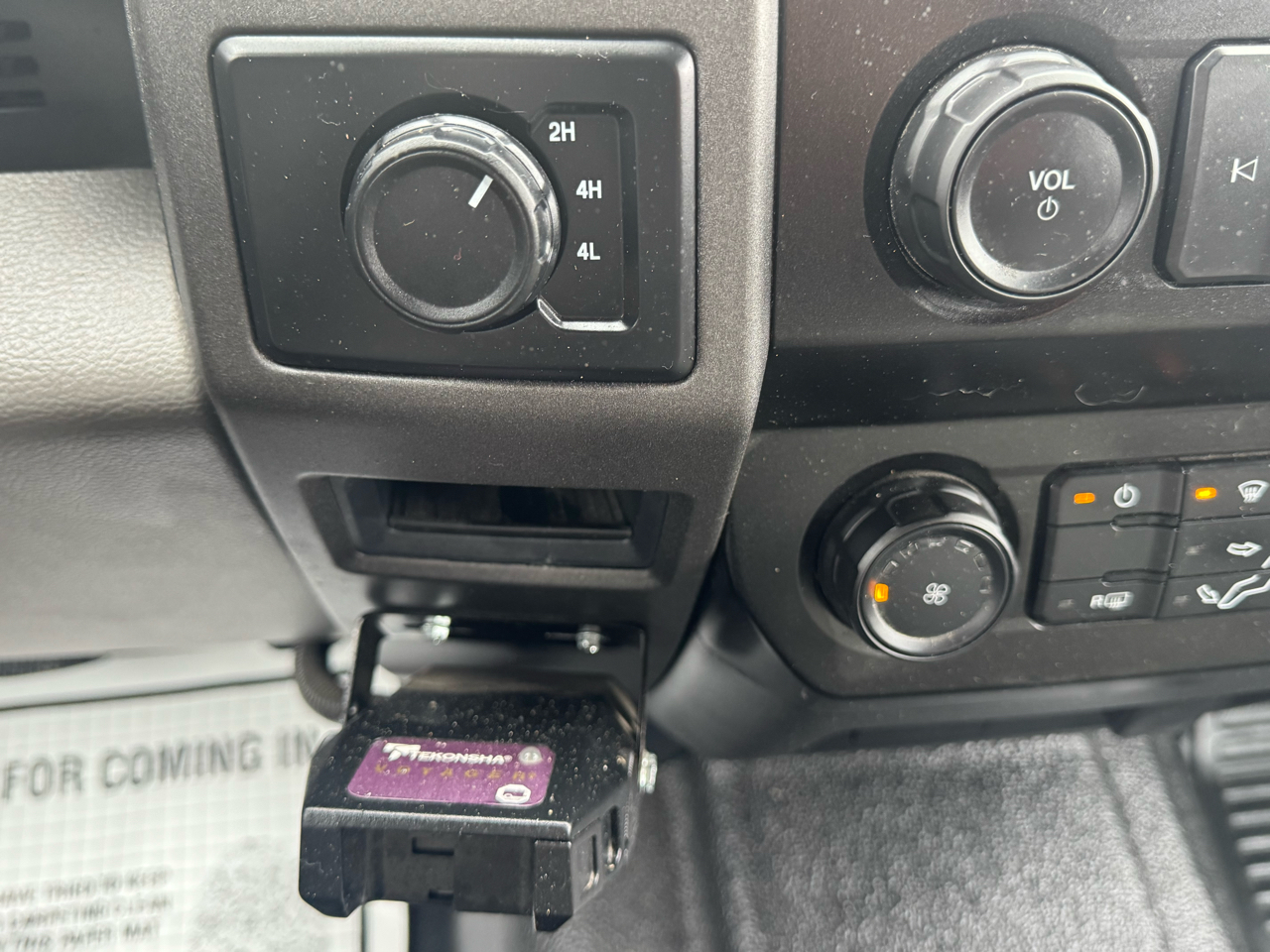 Ford Super Duty F-250 SRW 2WD SuperCab 158" XLT 2022