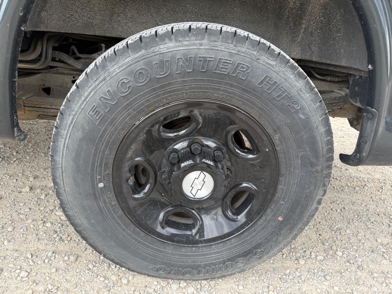 Chevrolet Express Passenger RWD 3500 155" LS w/1LS 2017