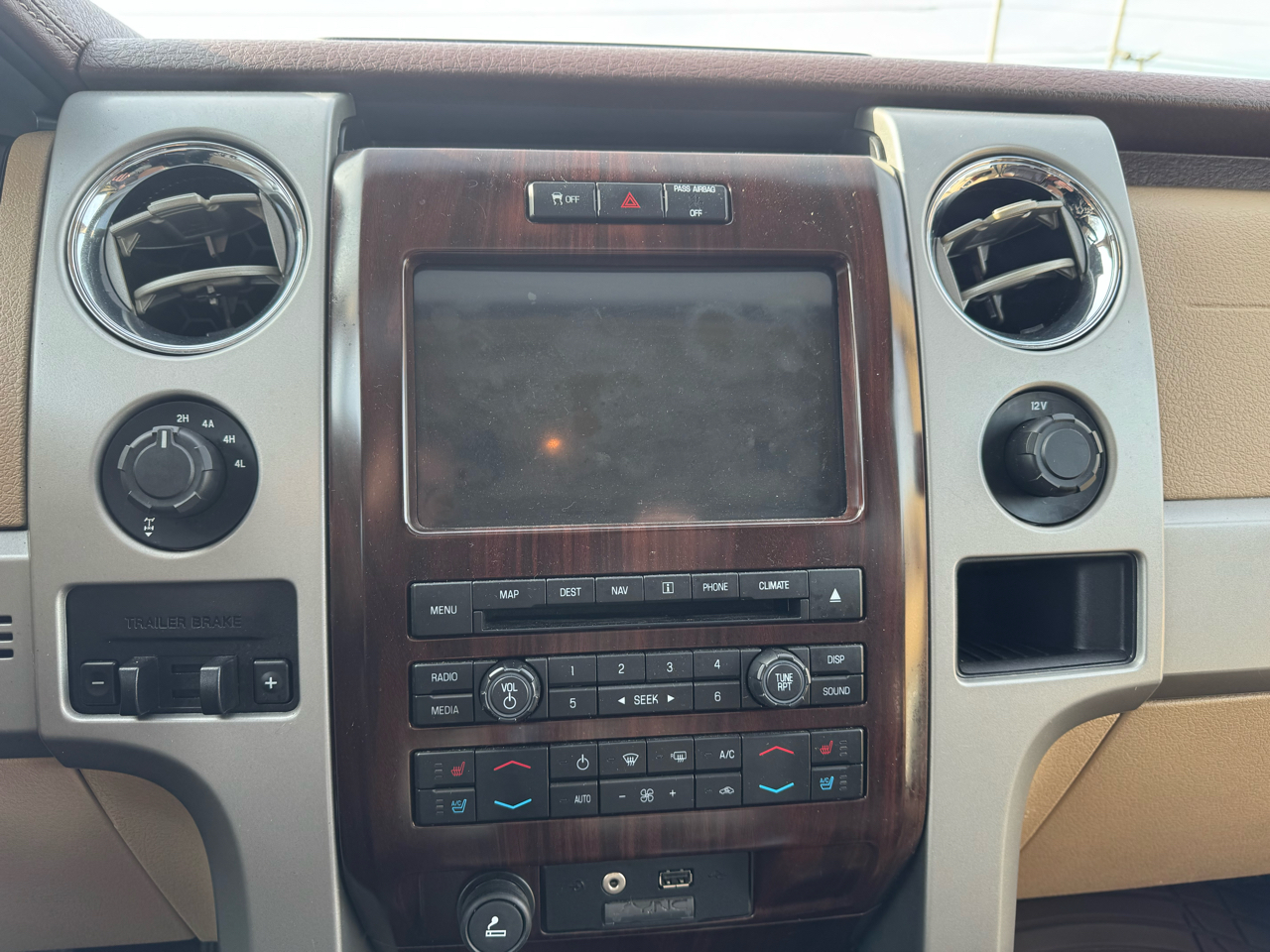 Ford F-150 4WD SuperCrew 145" King Ranch 2012