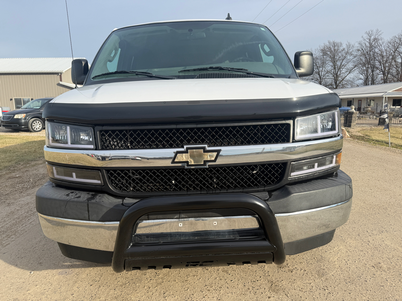 Chevrolet Express Passenger RWD 3500 155" LT w/1LT 2017