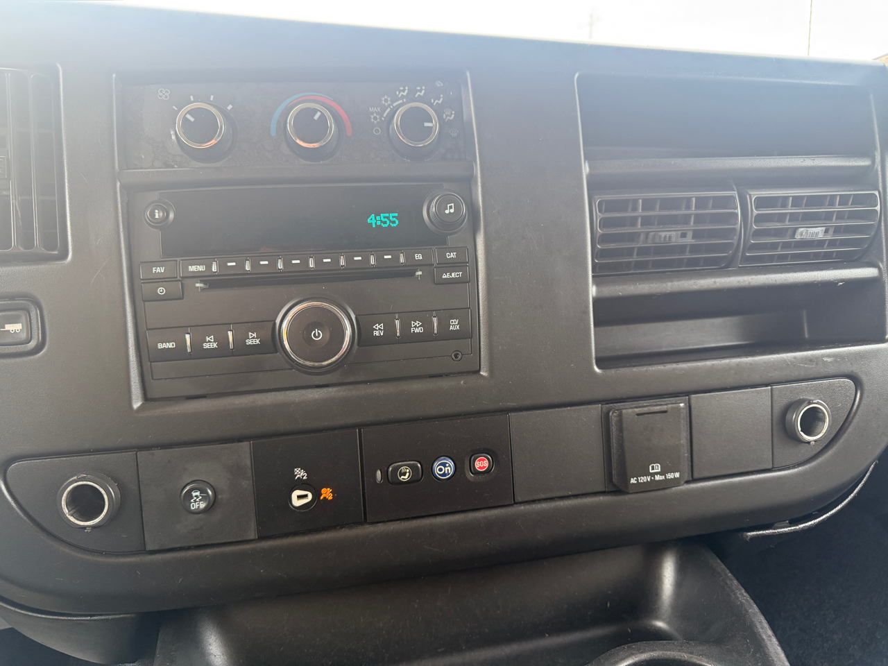 Chevrolet Express Passenger RWD 3500 155" LT w/1LT 2017