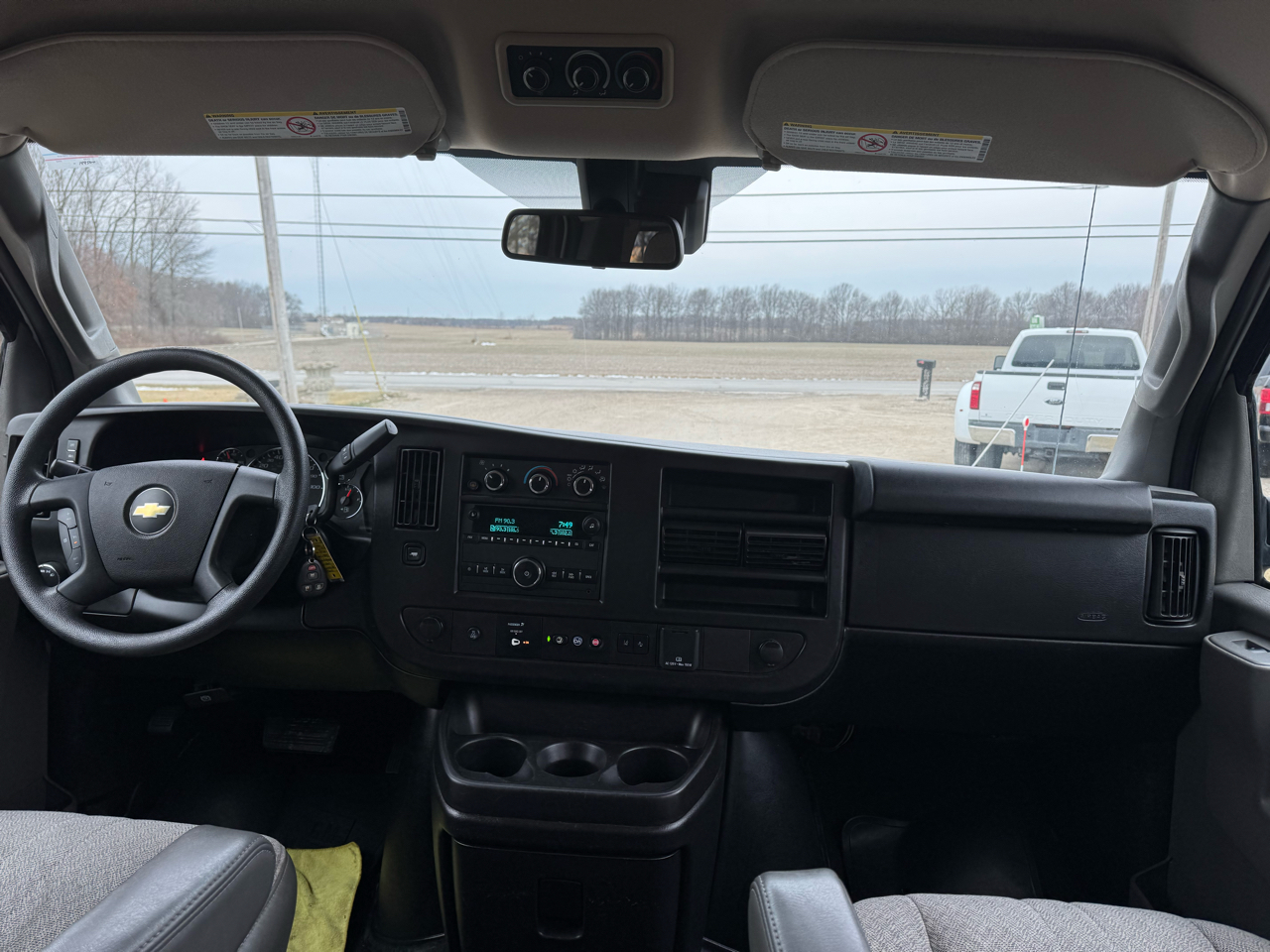 Chevrolet Express Passenger RWD 3500 155" LT 2020