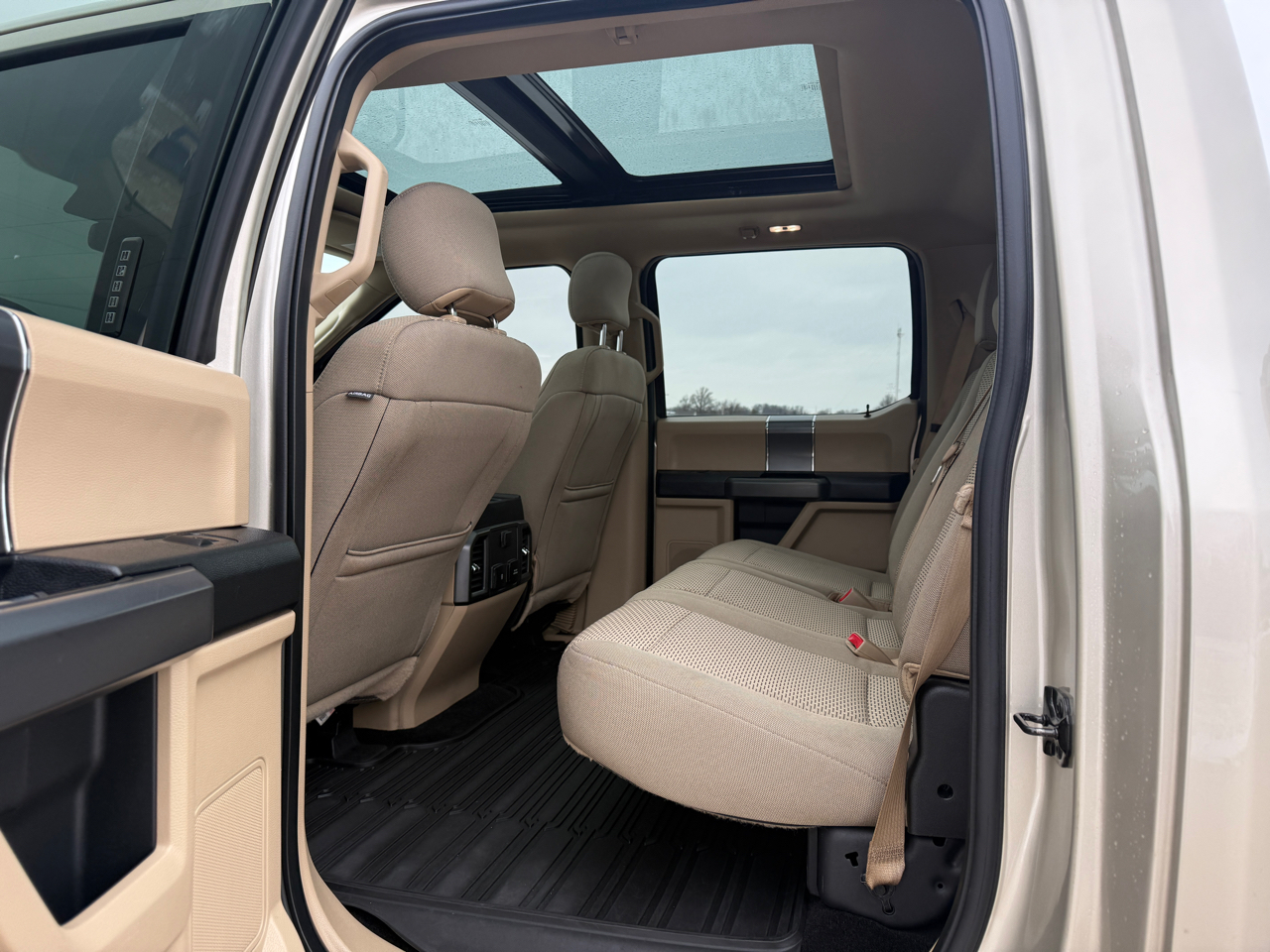 Ford F-150 Lariat 4WD SuperCrew 5.5' Box 2017