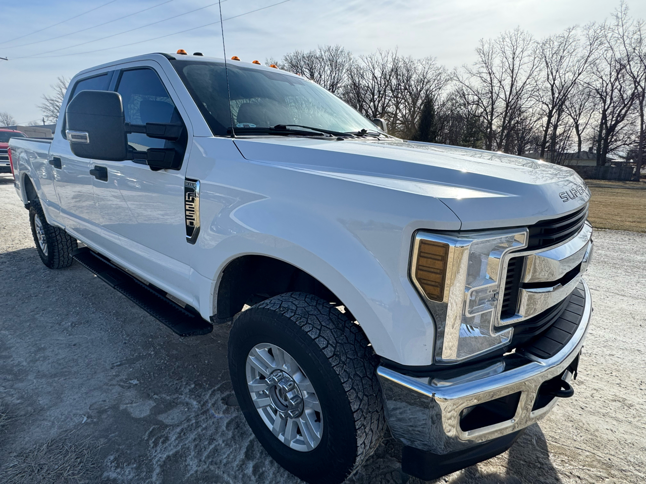Ford Super Duty F-250 SRW XLT 4WD Crew Cab 6.75' Box 2019