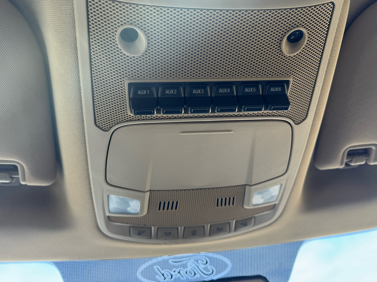 Ford Super Duty F-250 SRW XLT 4WD Crew Cab 6.75' Box 2019