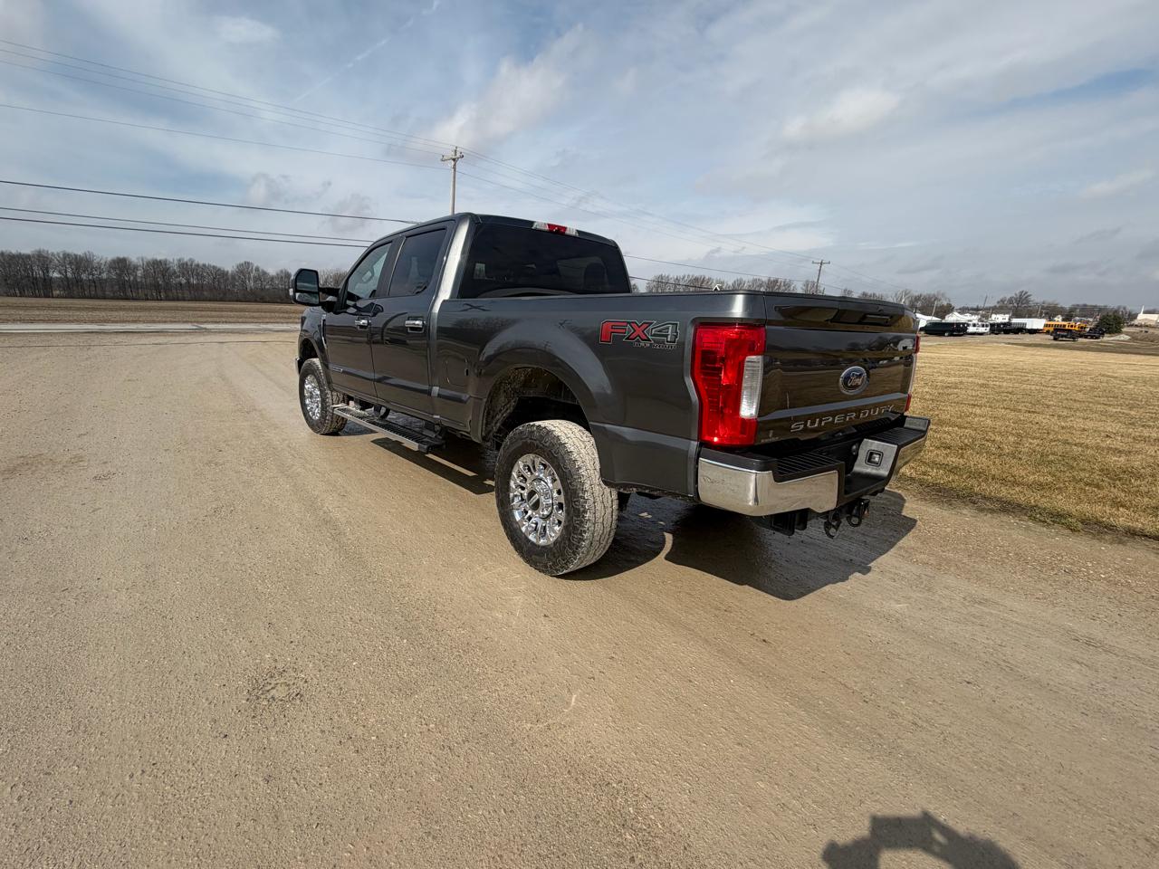 Ford Super Duty F-250 SRW 4WD Crew Cab 172" FX4 2019