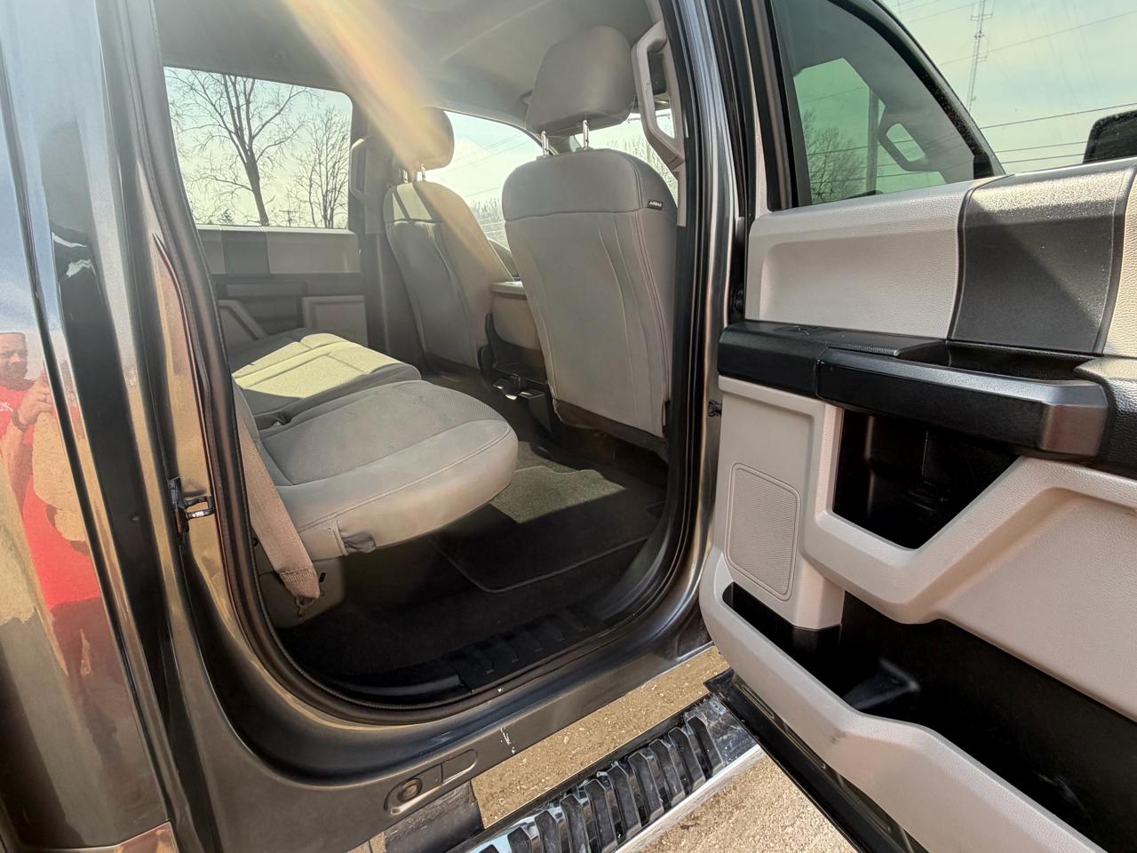 Ford Super Duty F-250 SRW 4WD Crew Cab 172" FX4 2019