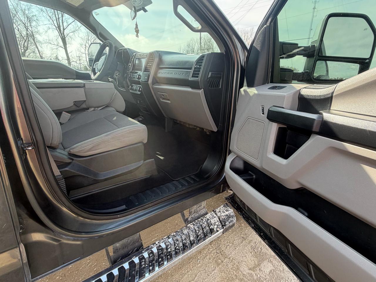 Ford Super Duty F-250 SRW 4WD Crew Cab 172" FX4 2019