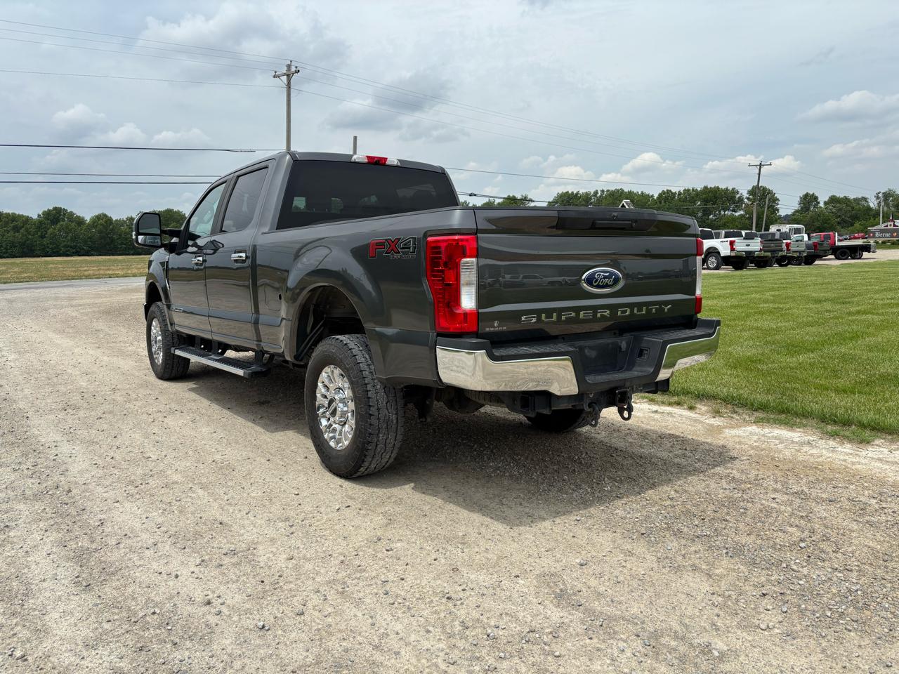 Ford Super Duty F-250 SRW 4WD Crew Cab 172" FX4 2019