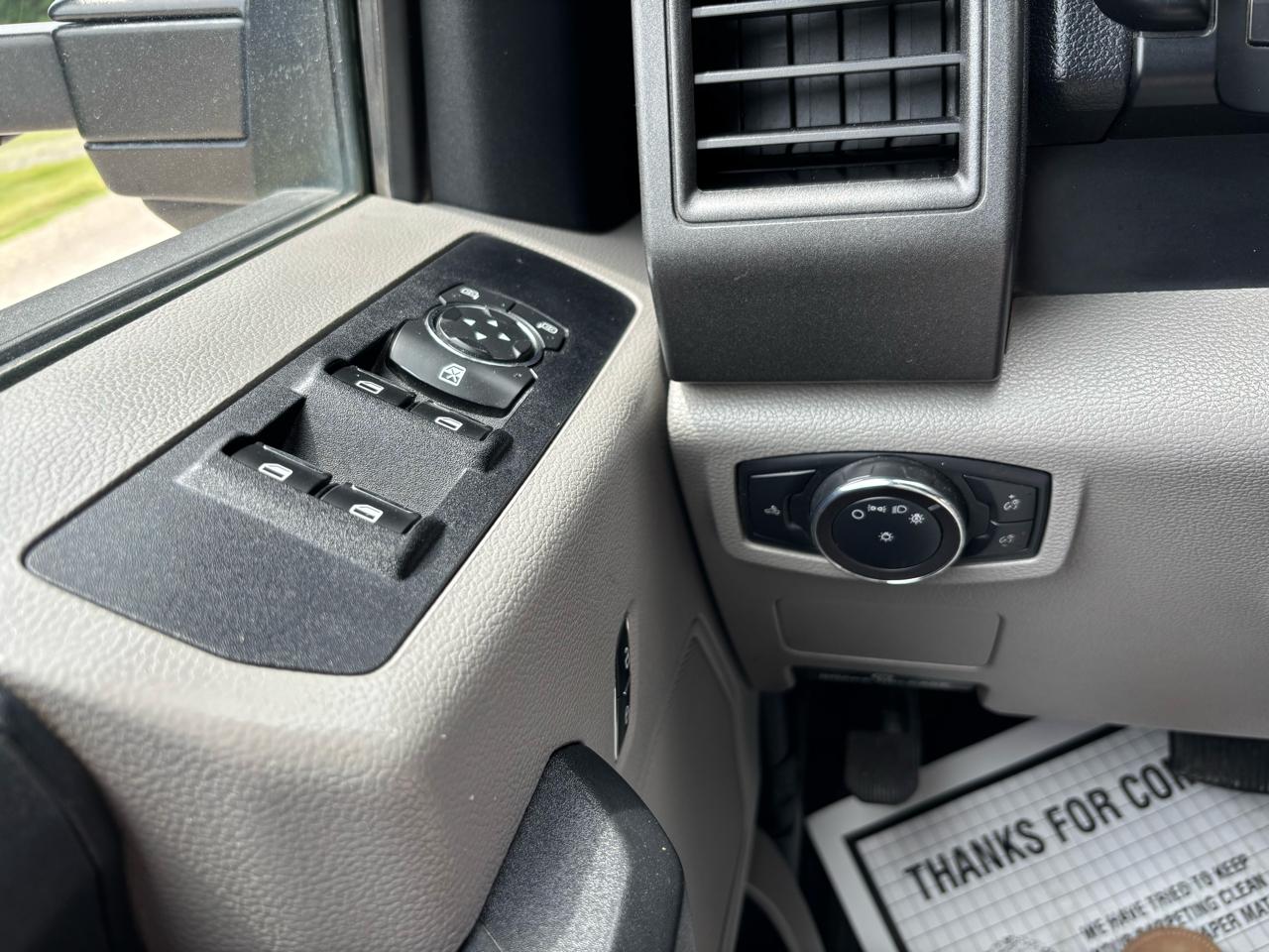 Ford Super Duty F-250 SRW 4WD Crew Cab 172" FX4 2019