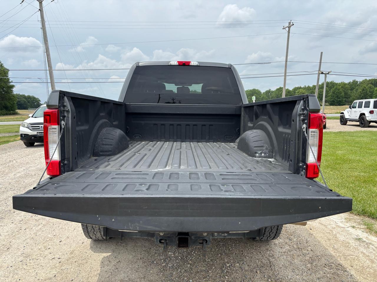 Ford Super Duty F-250 SRW 4WD Crew Cab 172" FX4 2019