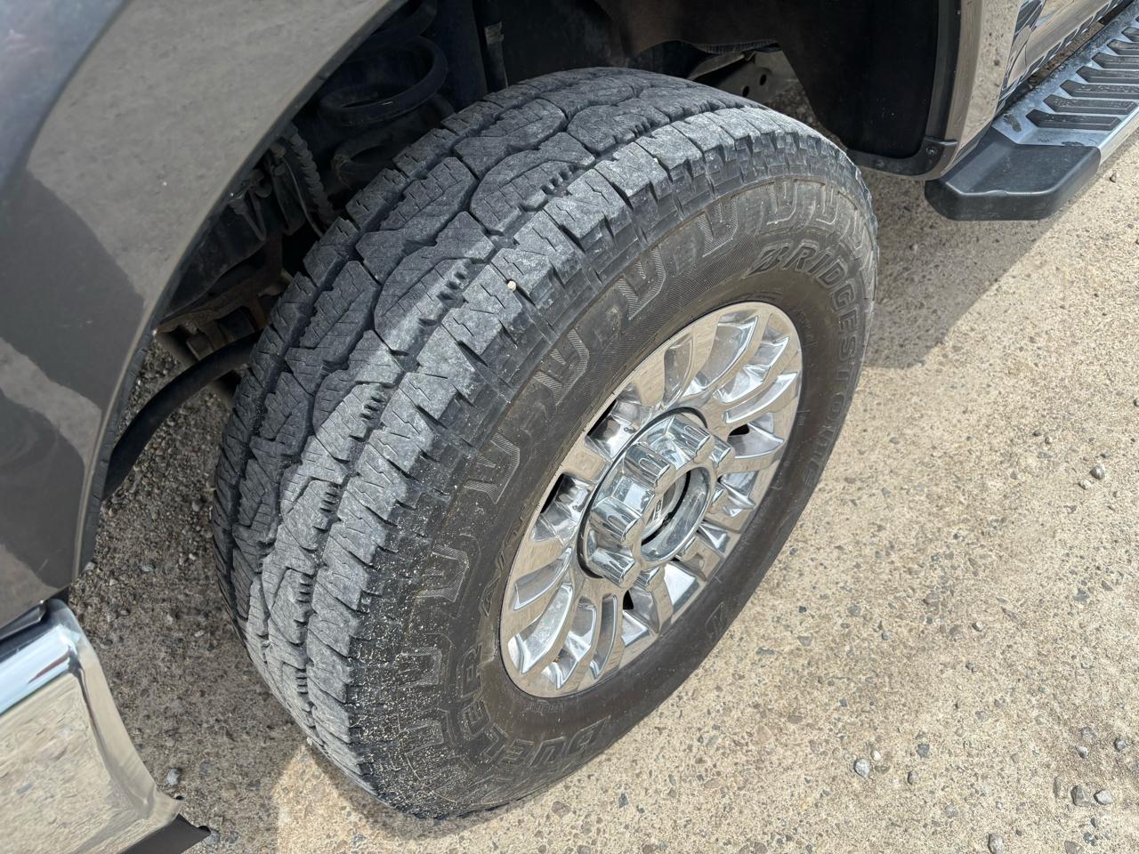 Ford Super Duty F-250 SRW 4WD Crew Cab 172" FX4 2019