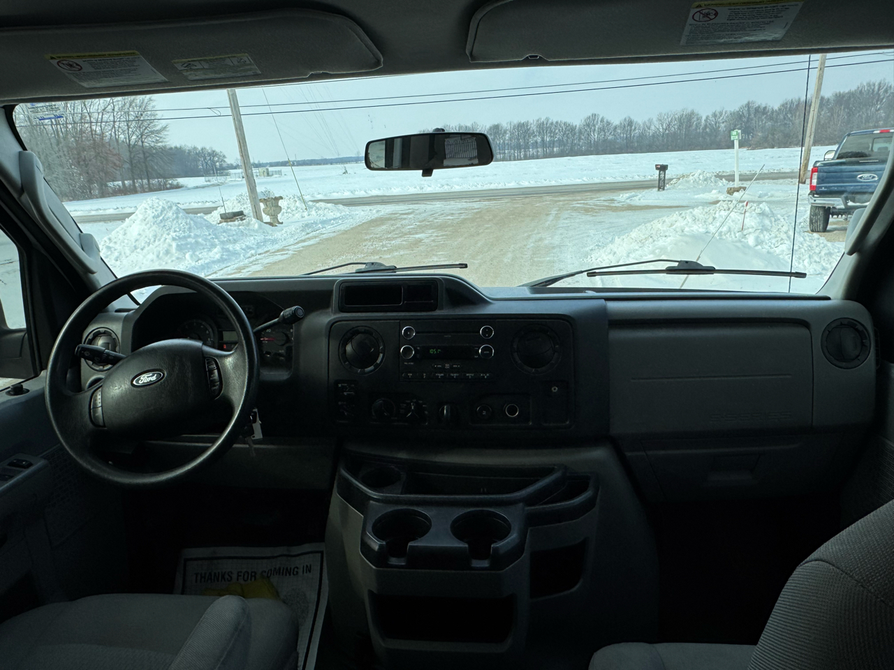 Ford Econoline Wagon E-350 Super Duty Ext XLT 2013