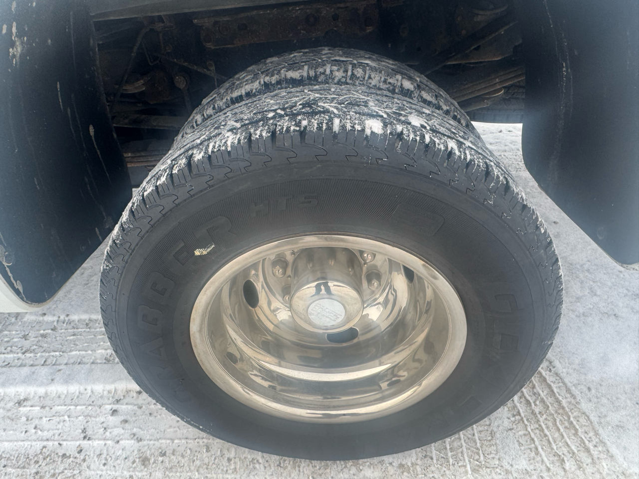 Ford Super Duty F-350 DRW 4WD Crew Cab 172" XL 2011