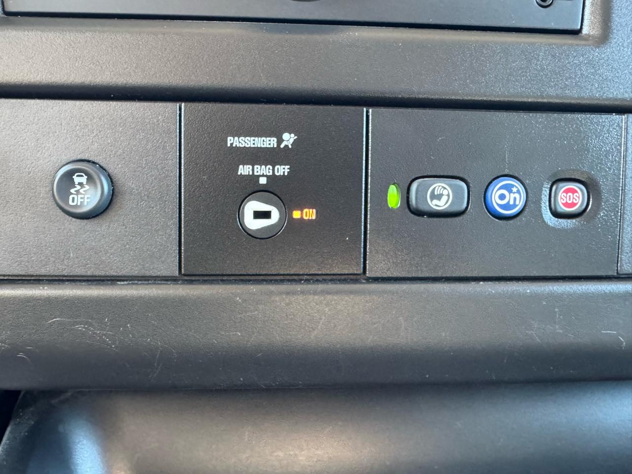 Chevrolet Express Passenger RWD 3500 155" LS 2020