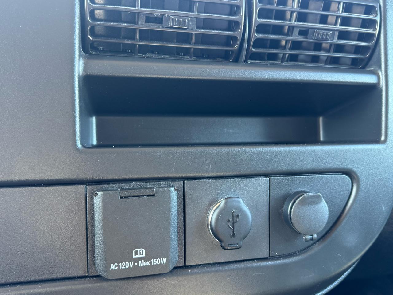 Chevrolet Express Passenger RWD 3500 155" LS 2020