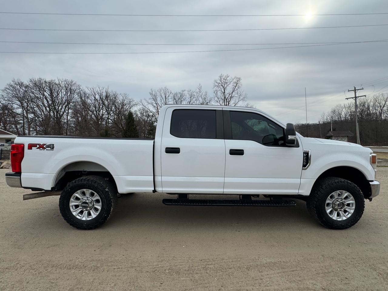 Ford Super Duty F-250 SRW 4WD Crew Cab 156" FX4 2020