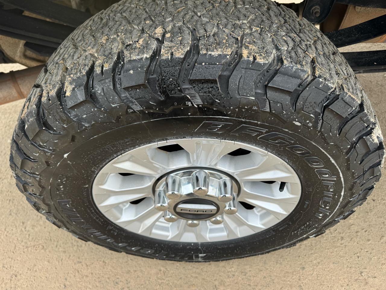 Ford Super Duty F-250 SRW 4WD Crew Cab 156" FX4 2020