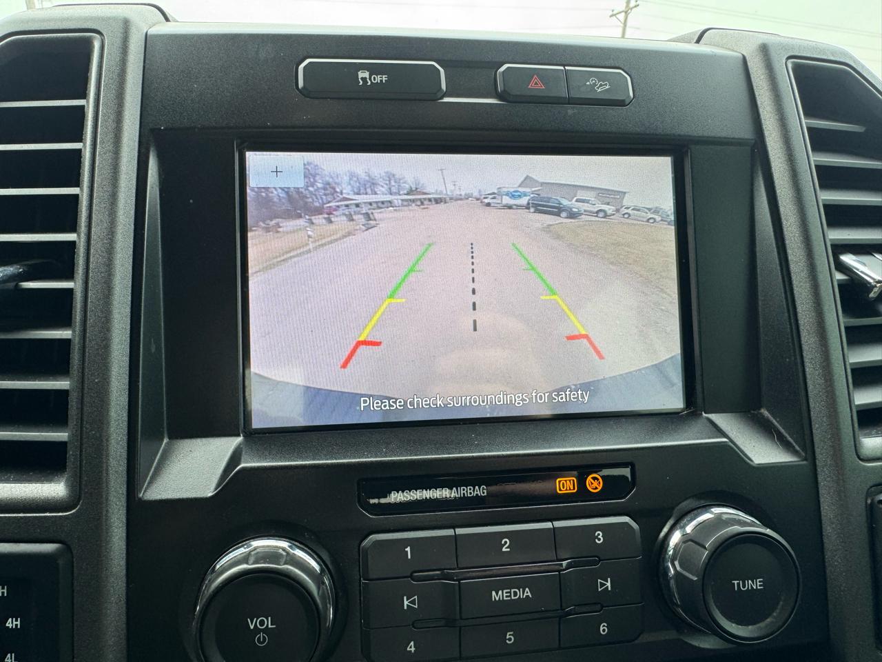 Ford Super Duty F-250 SRW 4WD Crew Cab 156" FX4 2020