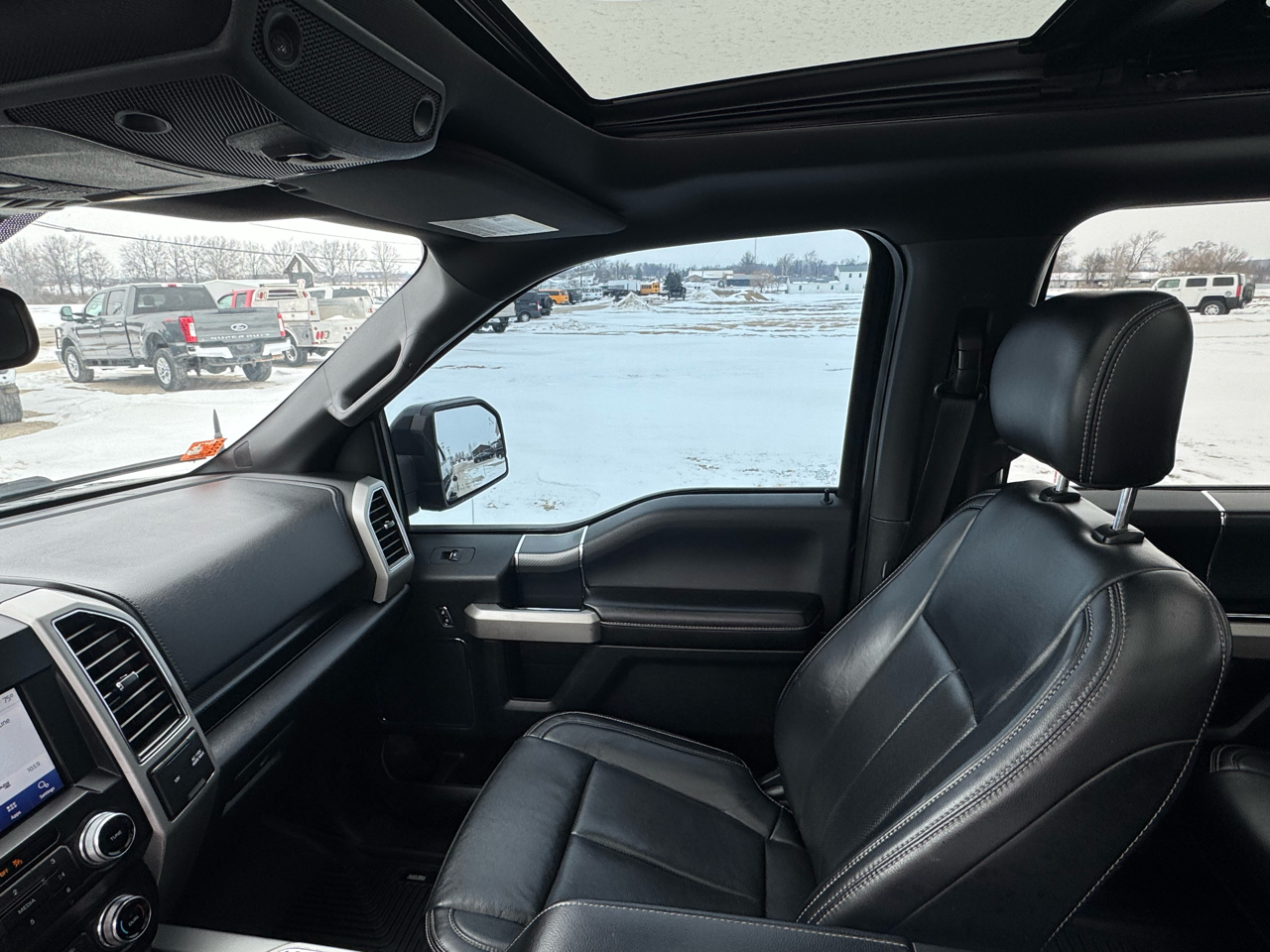 Ford F-150 4WD SuperCrew 157" Lariat 2019