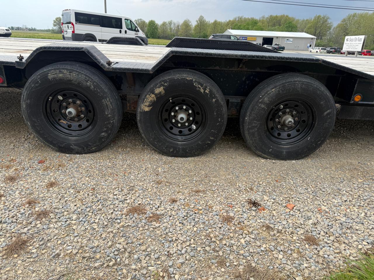 Load Trail Heavy Duty Gooseneck  2021