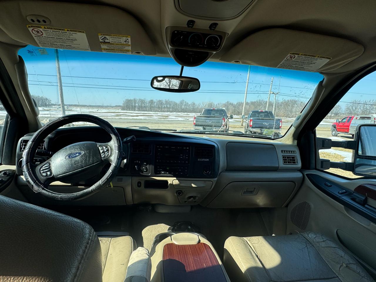 Ford Excursion 137" WB 6.8L Limited 4WD 2005