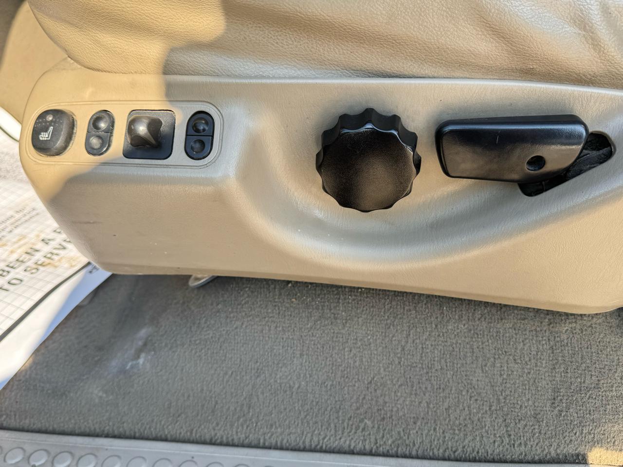 Ford Excursion 137" WB 6.8L Limited 4WD 2005