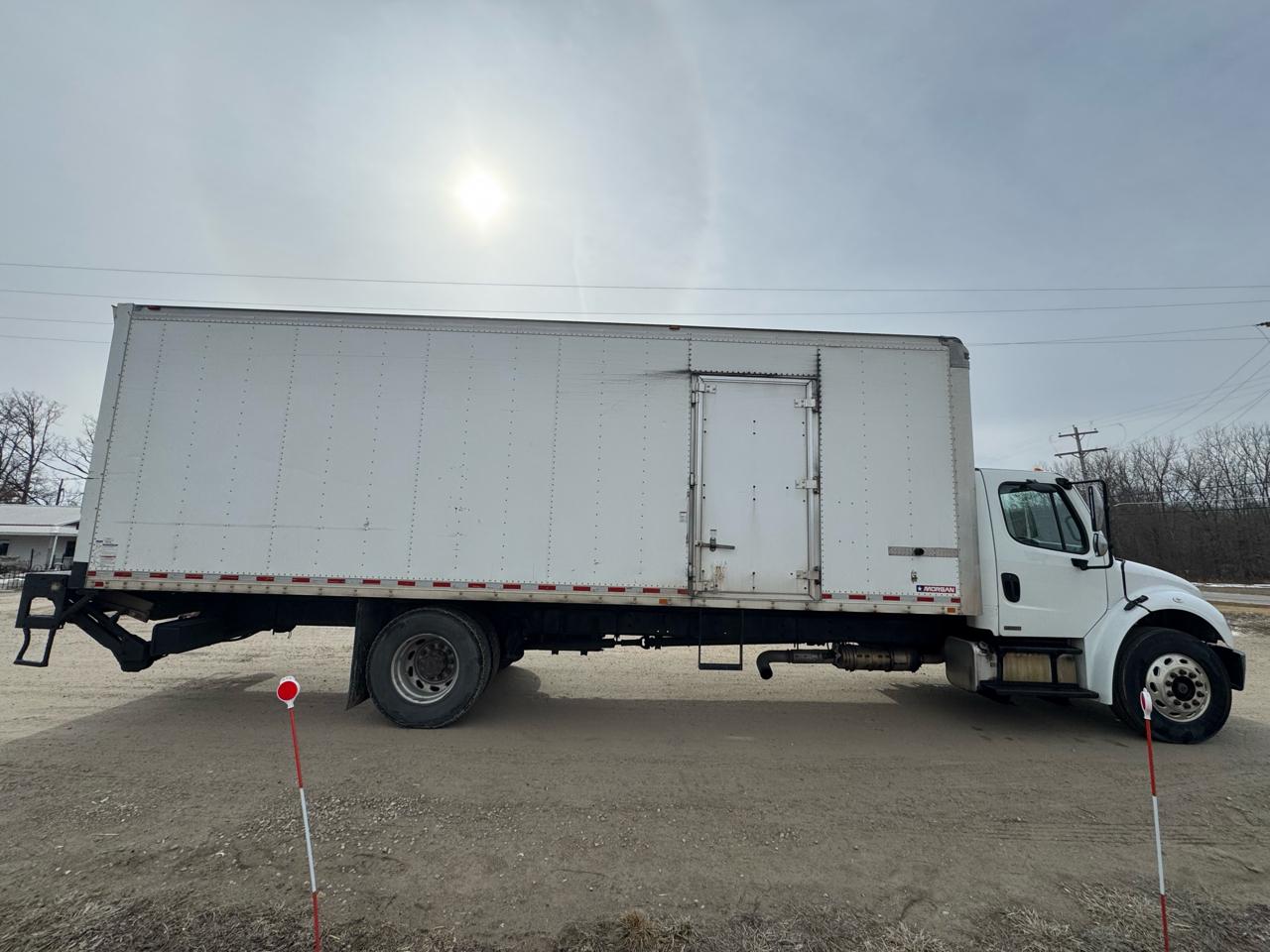 Freightliner M2  2012