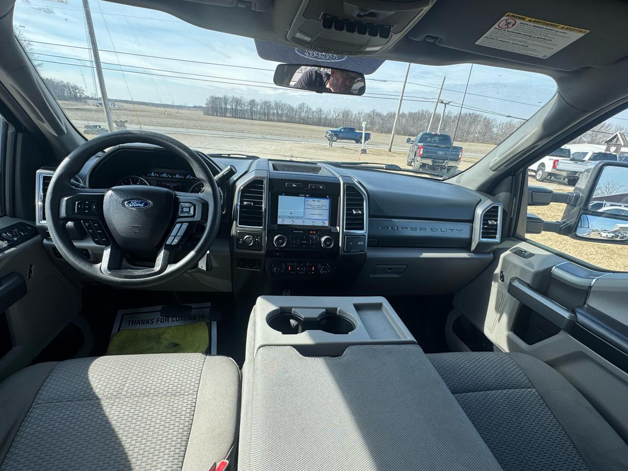 Ford Super Duty F-350 SRW Crew Cab 156" XLT 2017