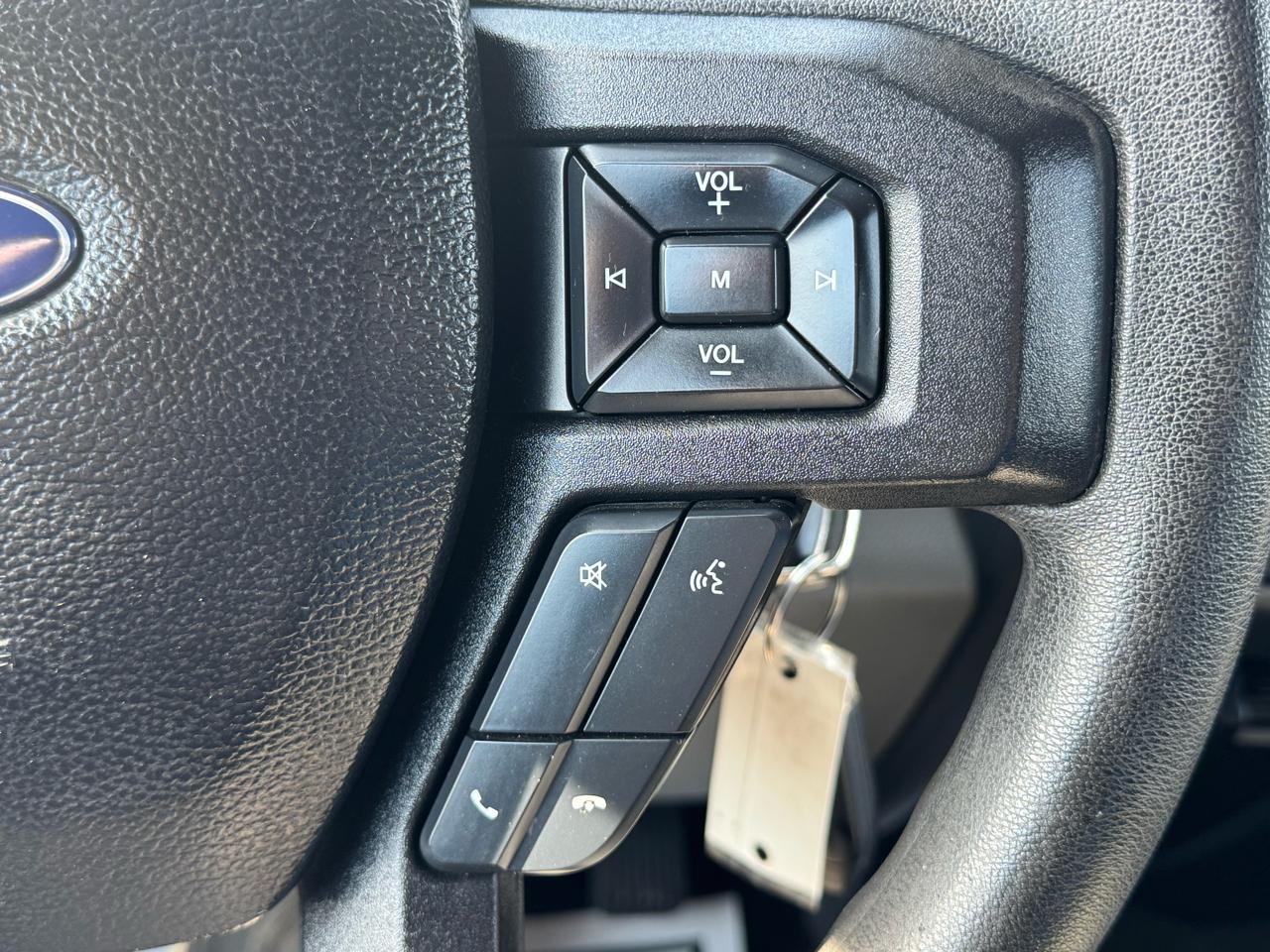 Ford Super Duty F-350 SRW Crew Cab 156" XLT 2017