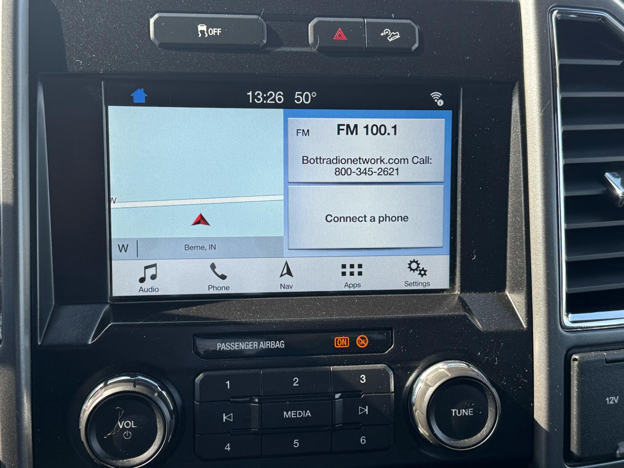 Ford Super Duty F-350 SRW Crew Cab 156" XLT 2017