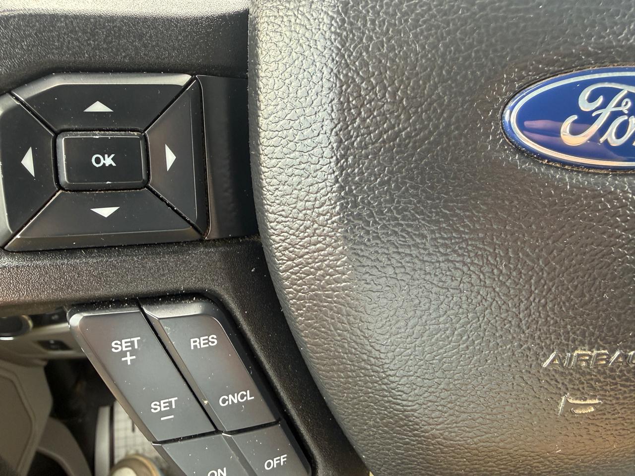 Ford Super Duty F-250 SRW XLT 4WD Crew Cab 6.75' Box 2018