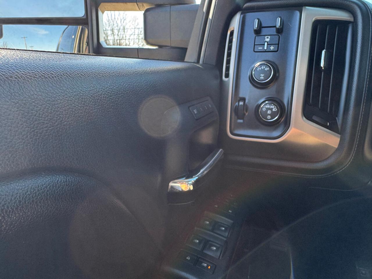 GMC Sierra 2500 Crew Cab  2017