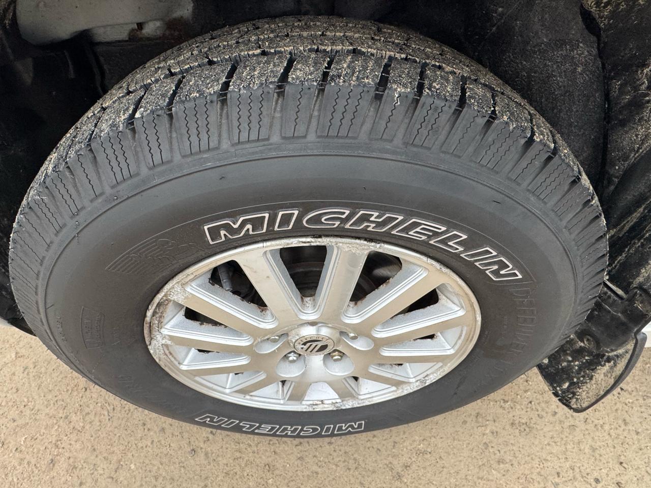 Mercury Mariner 4WD 4dr Premier 2010