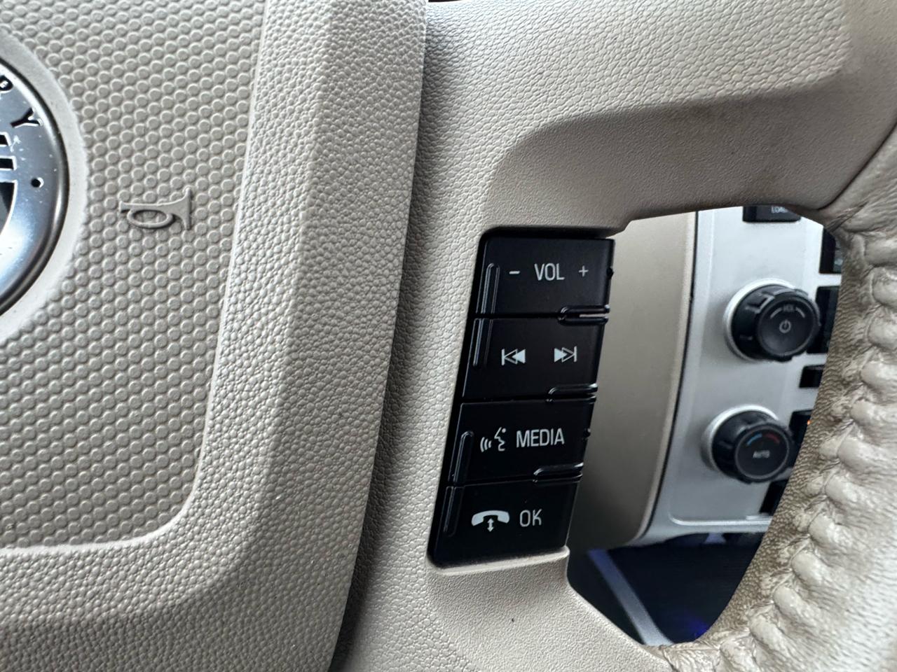 Mercury Mariner 4WD 4dr Premier 2010