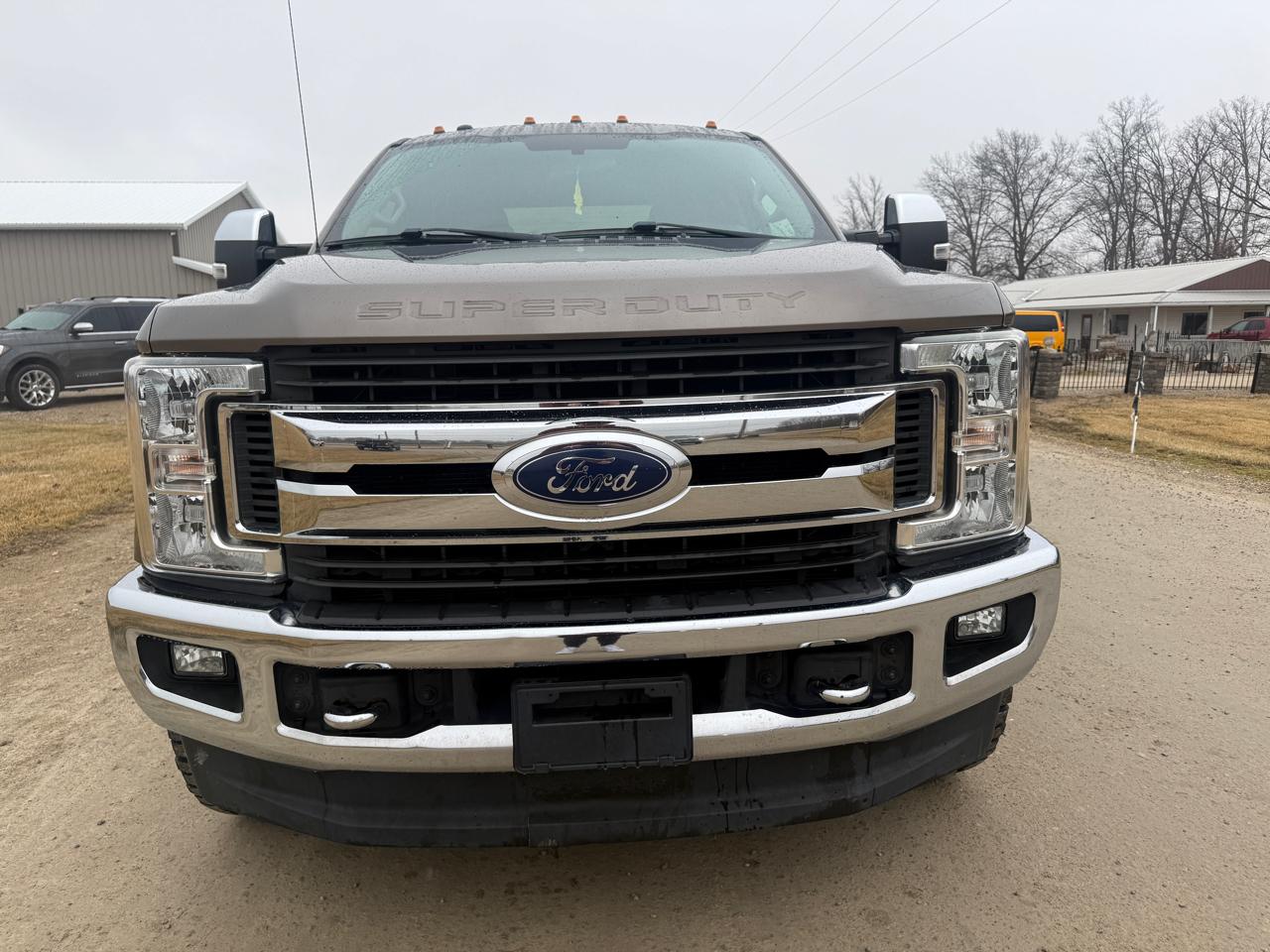 Ford Super Duty F-350 SRW Crew Cab 156" XLT 4WD 2018