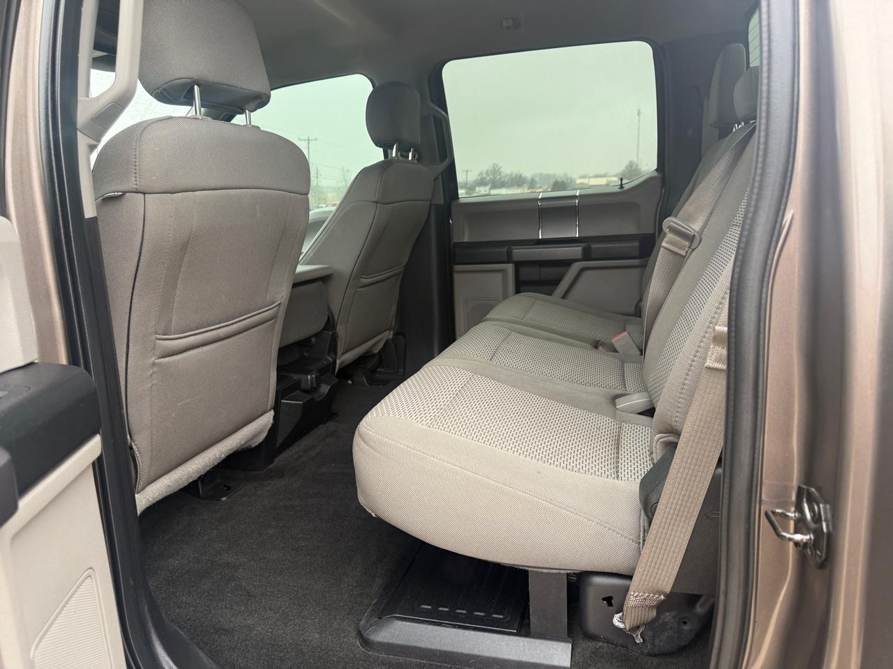 Ford Super Duty F-350 SRW Crew Cab 156" XLT 4WD 2018