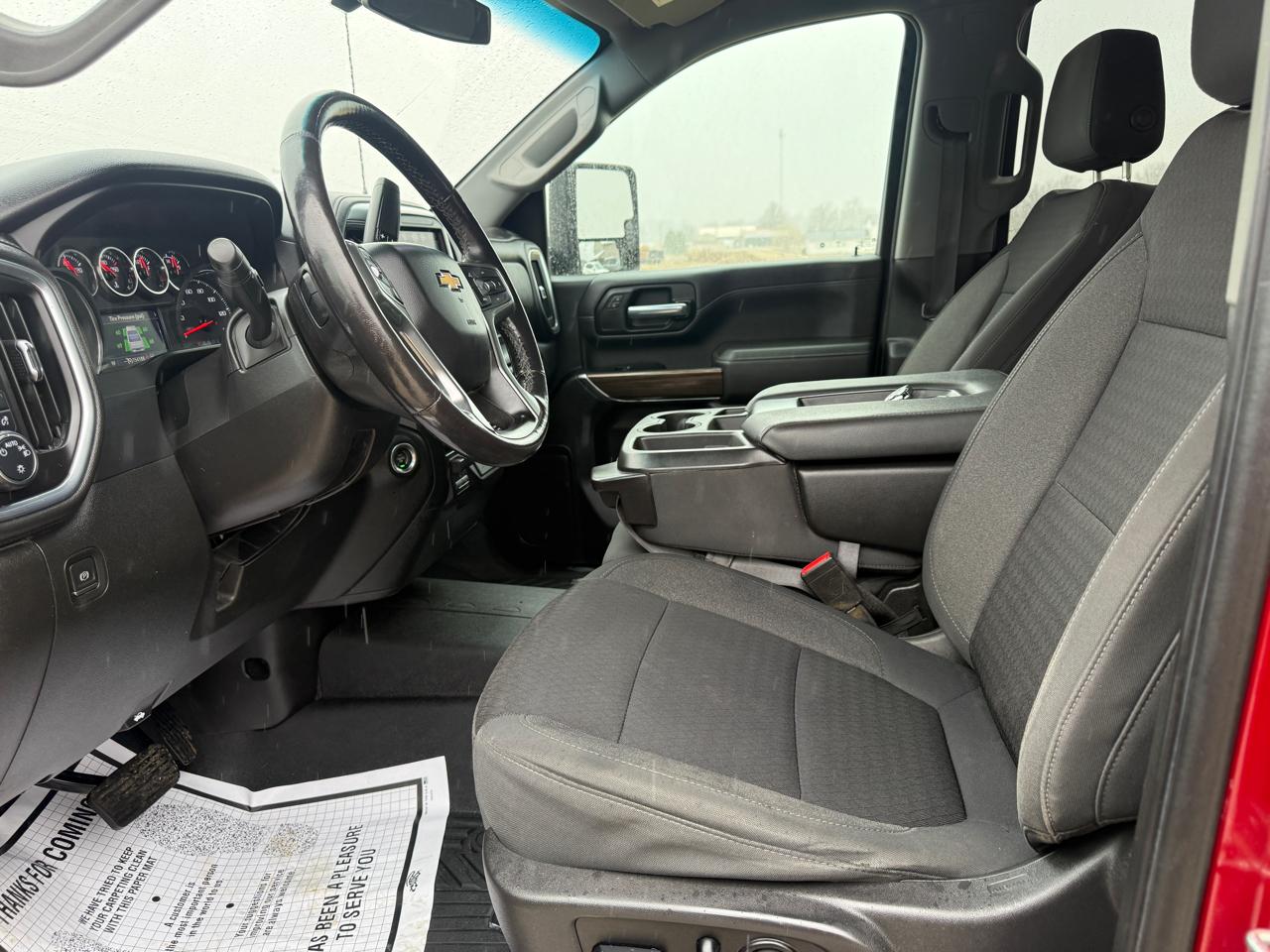 Chevrolet Silverado 2500HD 4WD Crew Cab 159" LT 2021