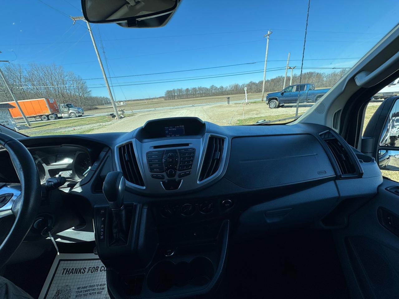 Ford Transit Wagon T-150 130" Low Roof XLT Swing-Out RH Dr 2015