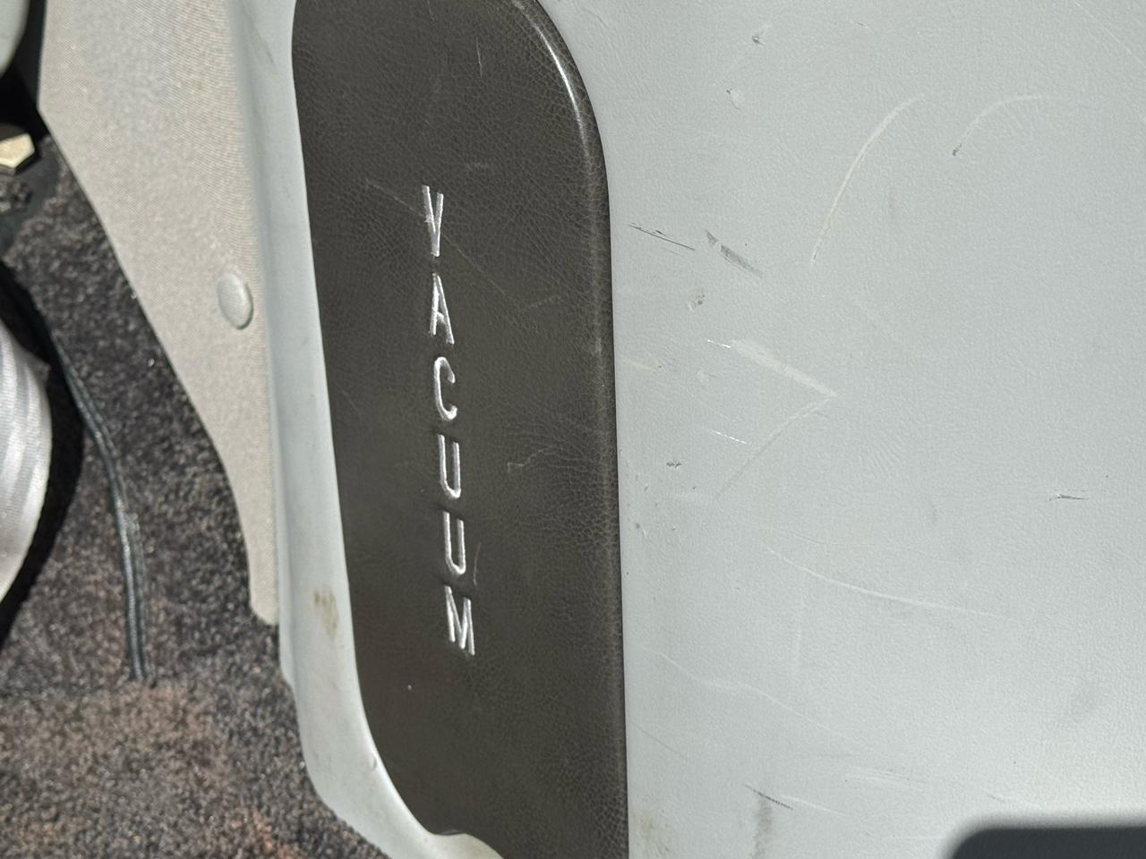 Ford Transit Wagon T-150 130" Low Roof XLT Swing-Out RH Dr 2015