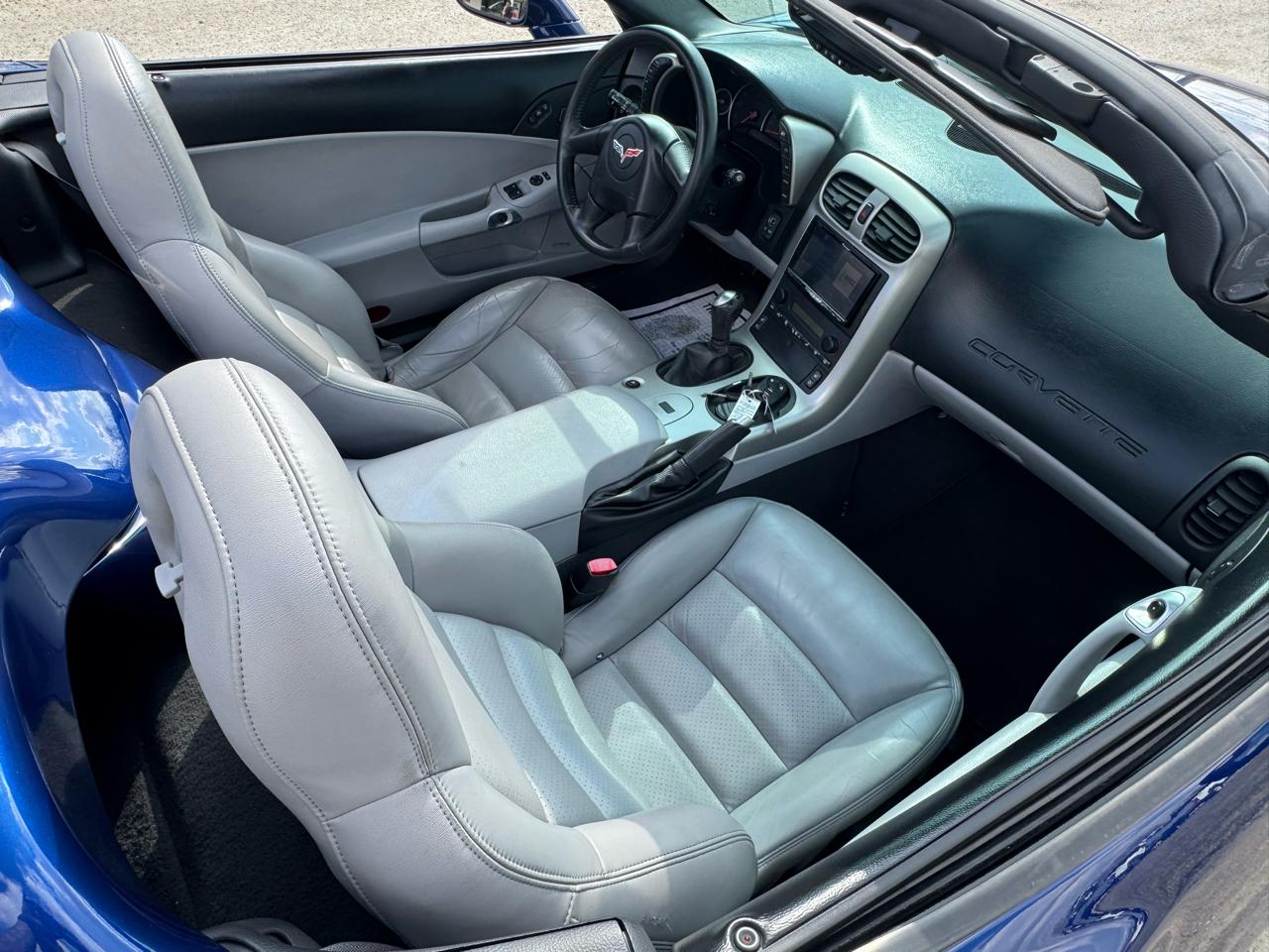 Chevrolet Corvette 2dr Convertible 2005