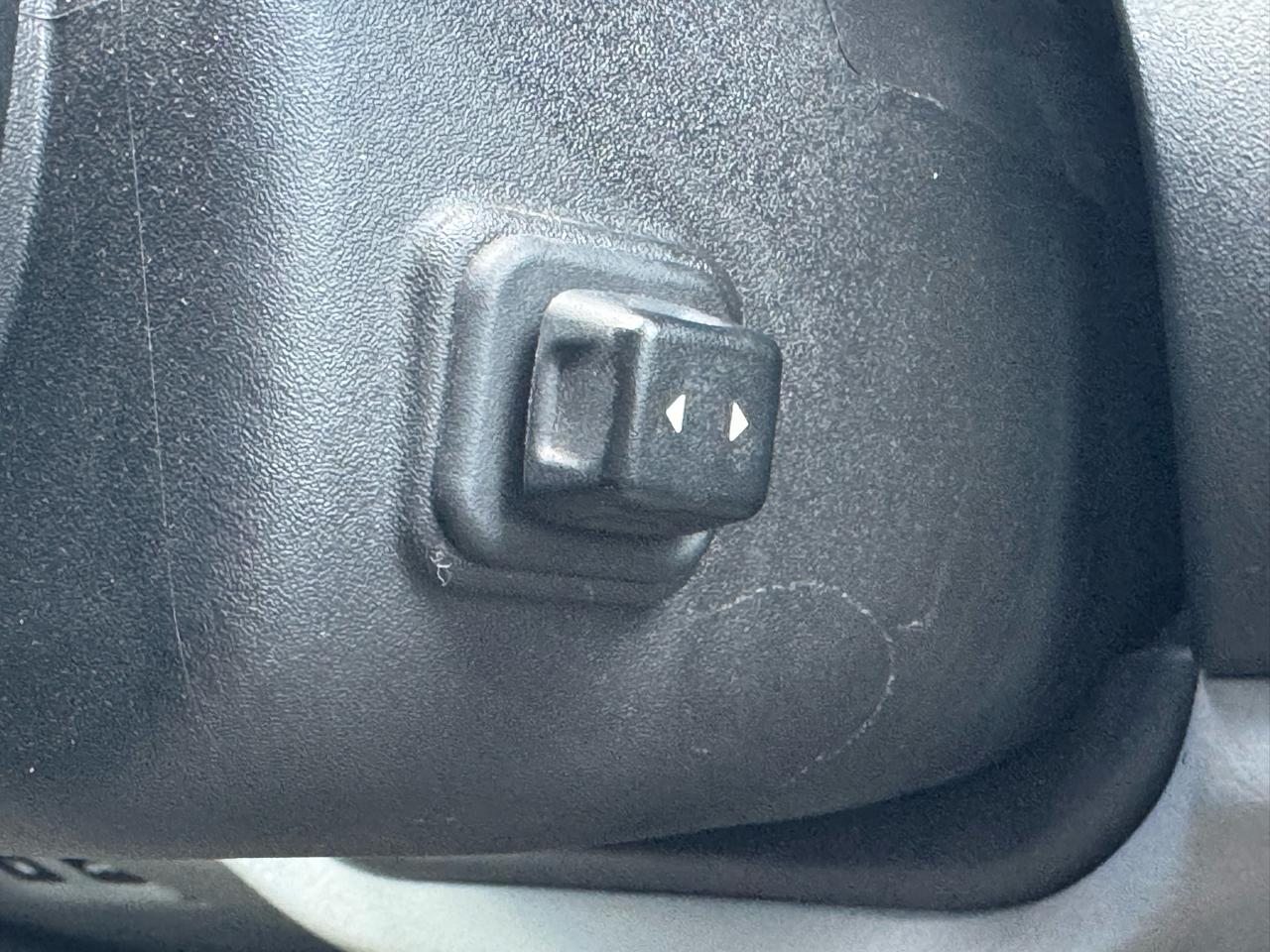 Chevrolet Corvette 2dr Convertible 2005