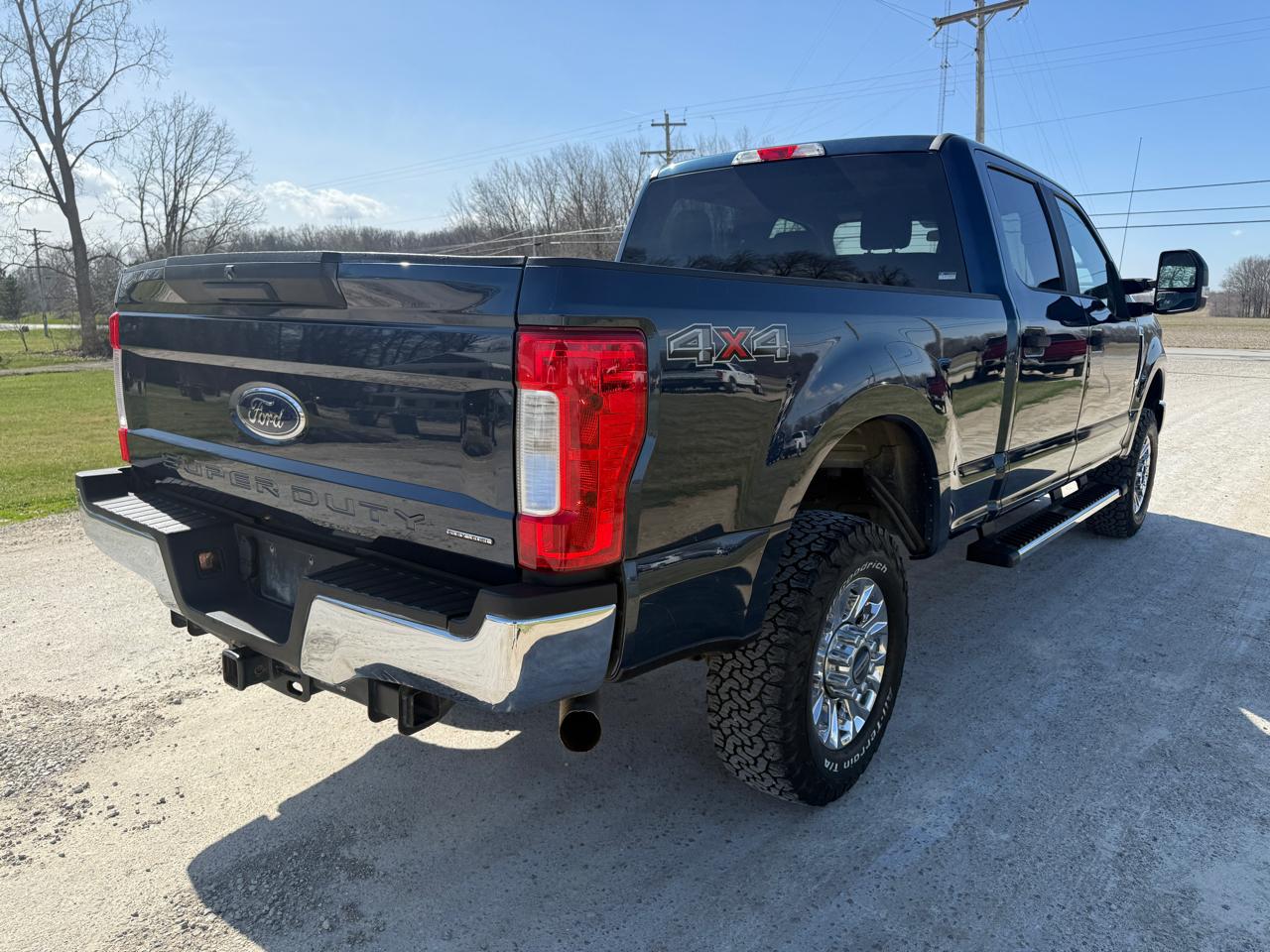 Ford Super Duty F-350 SRW 4WD Crew Cab 156" XL 2019