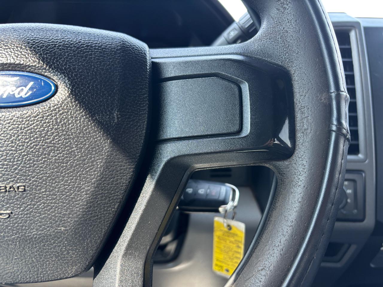 Ford Super Duty F-250 SRW XL 4WD Crew Cab 8' Box 2019