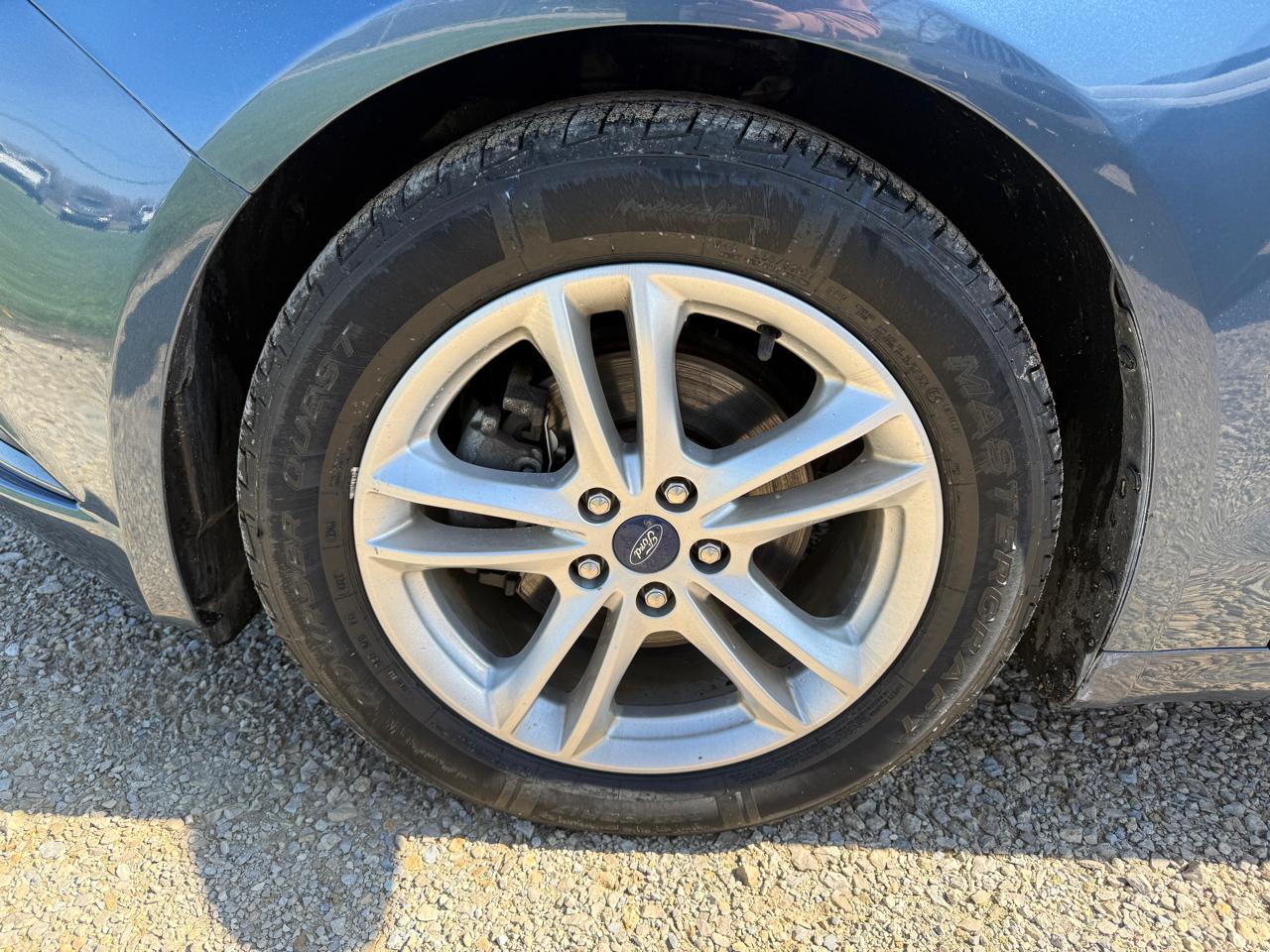 Ford Fusion SE FWD 2018