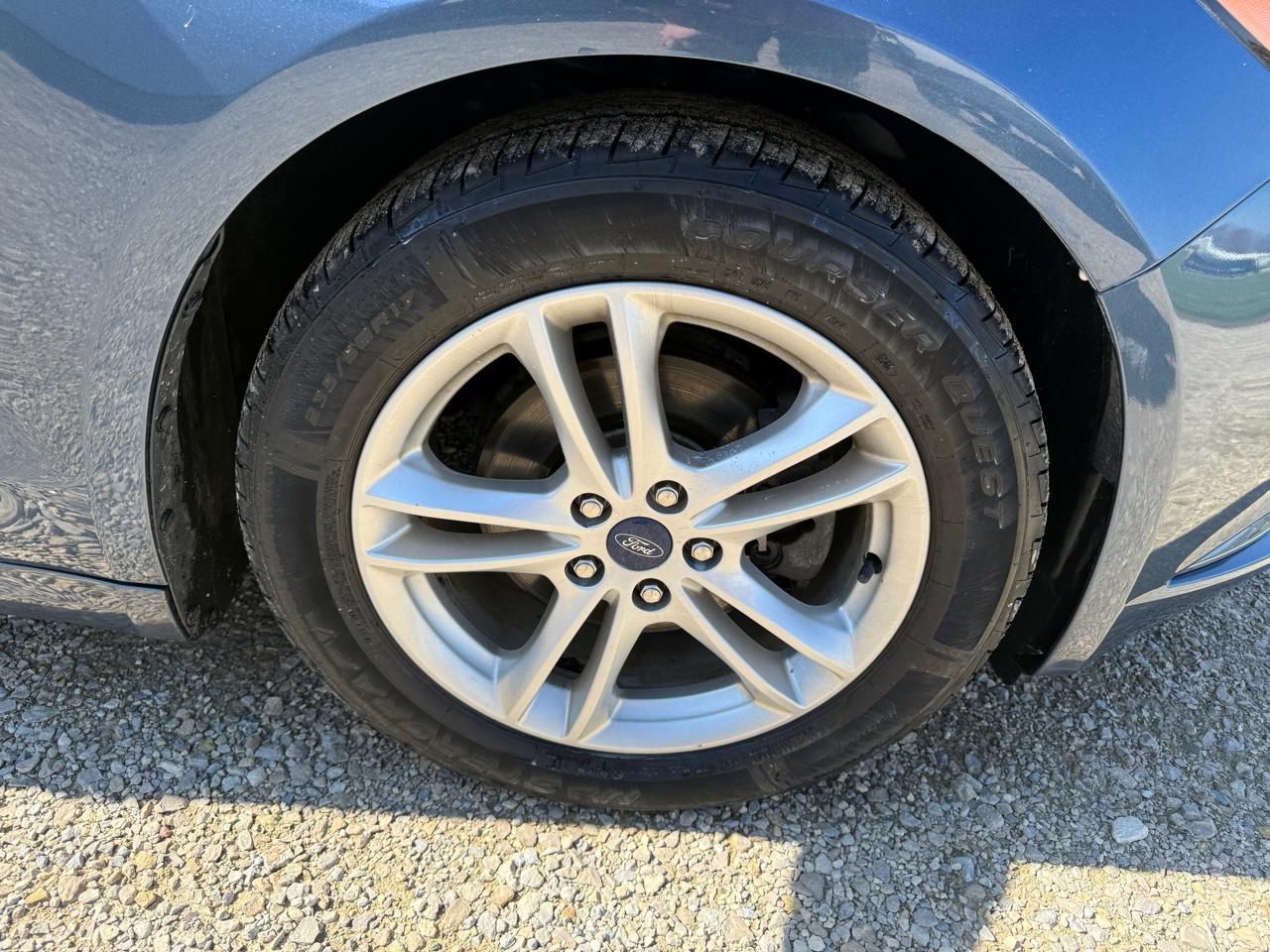 Ford Fusion SE FWD 2018