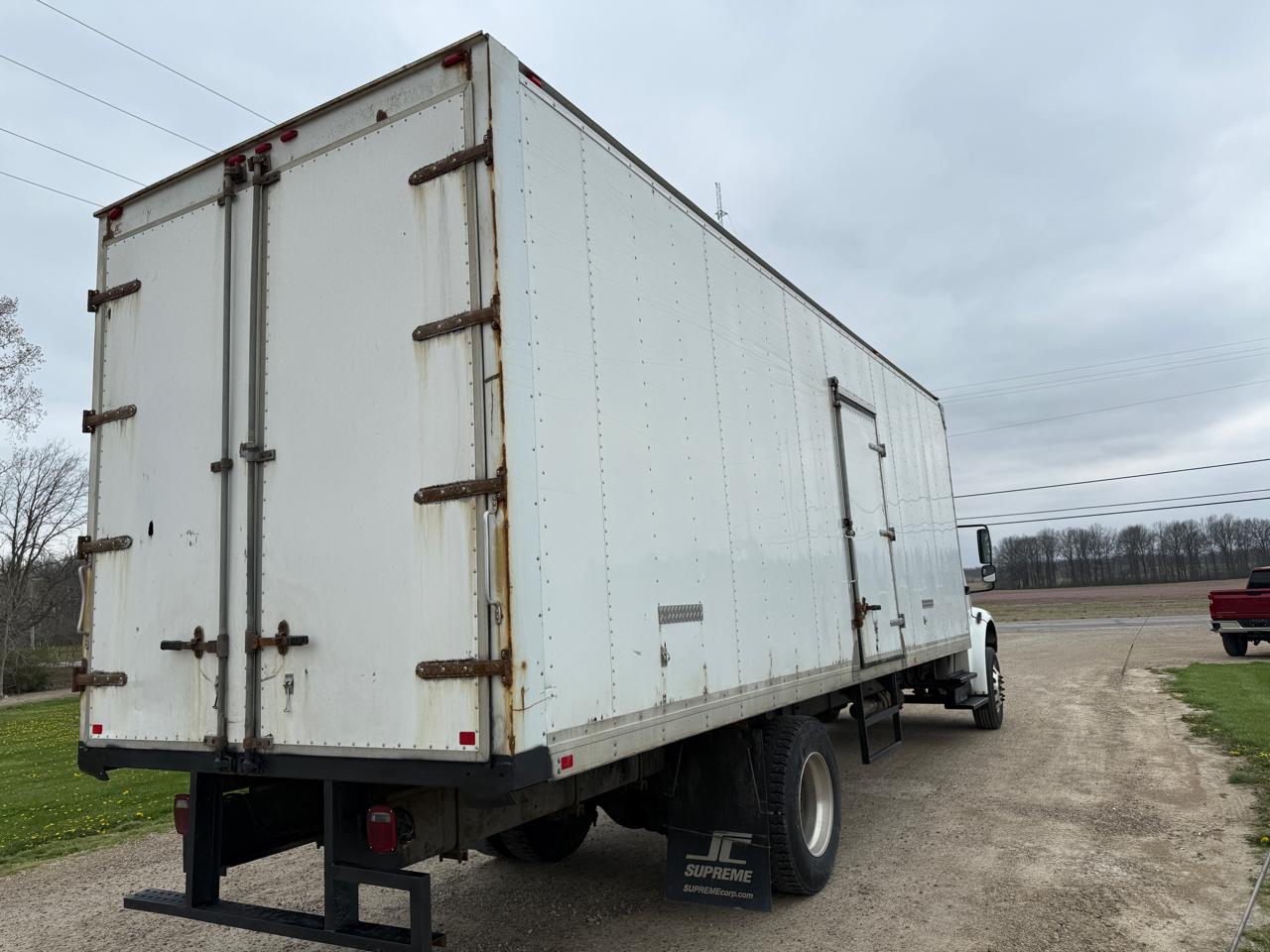 Freightliner M2  2014