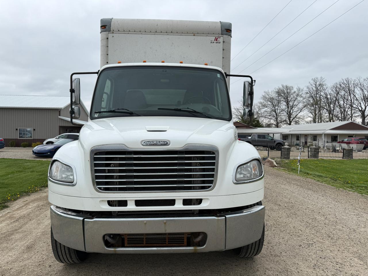 Freightliner M2  2014