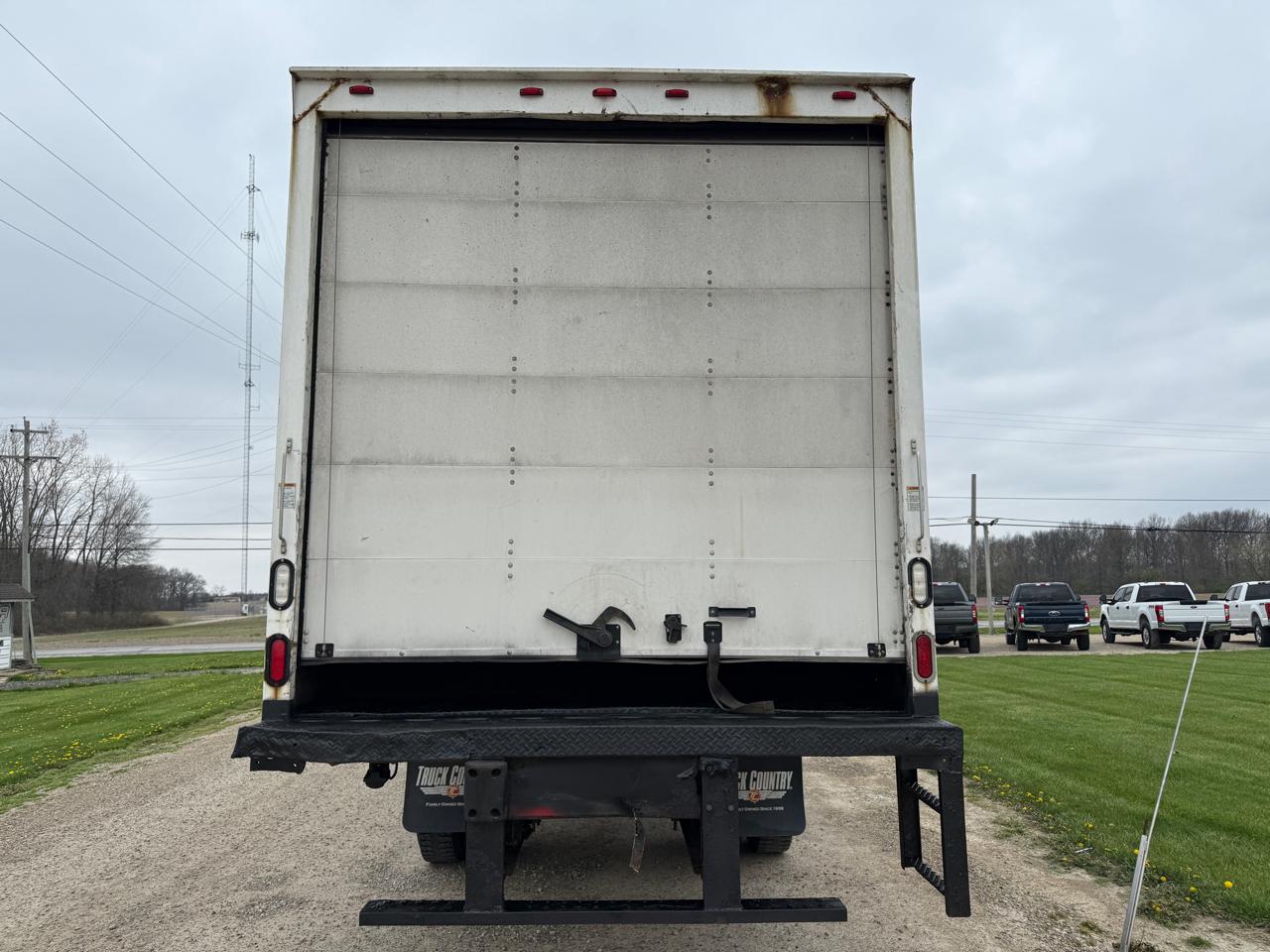 Freightliner M2  2015