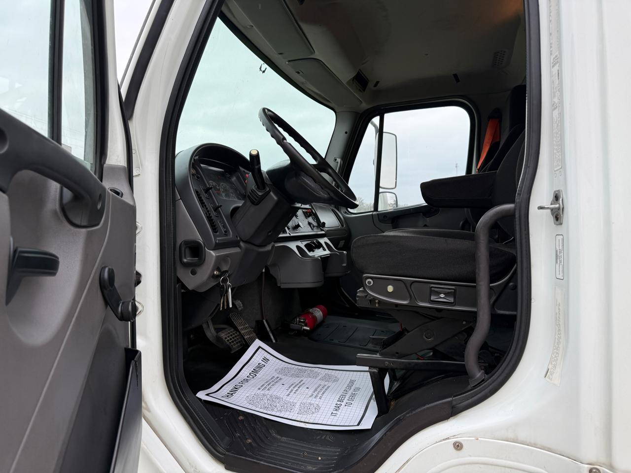 Freightliner M2  2015